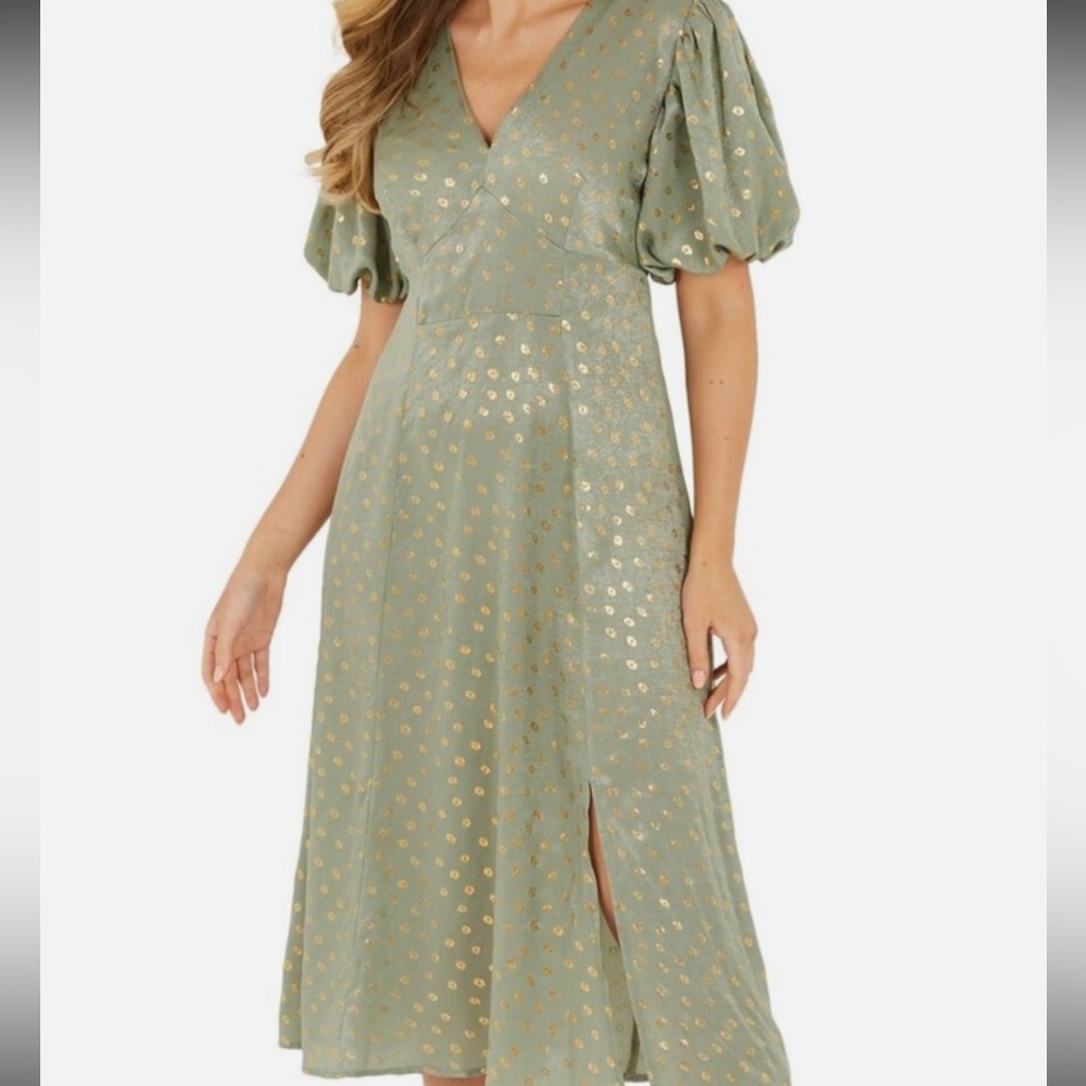 QUIZ midi maxi dress NWT never worn pastel green size 4